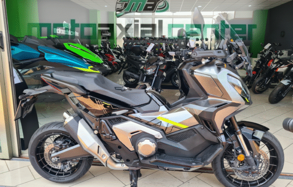 HONDA ADV 750